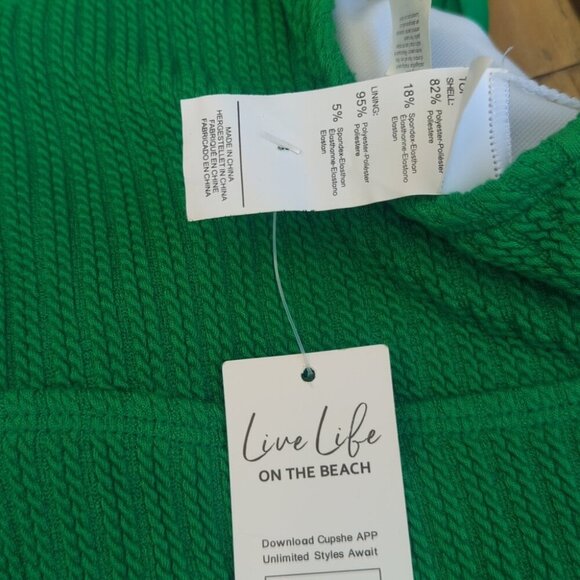 Cupshe Emerald Green Ribbed One Piece Swimsuit Ring Details- X Large NWT - Picture 2 of 3